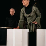 Katharina Lutherin, gespielt von Barbara Gottwald, und Martin Luther, verkörpert von Christoph Gottwald.  © Julia Otto